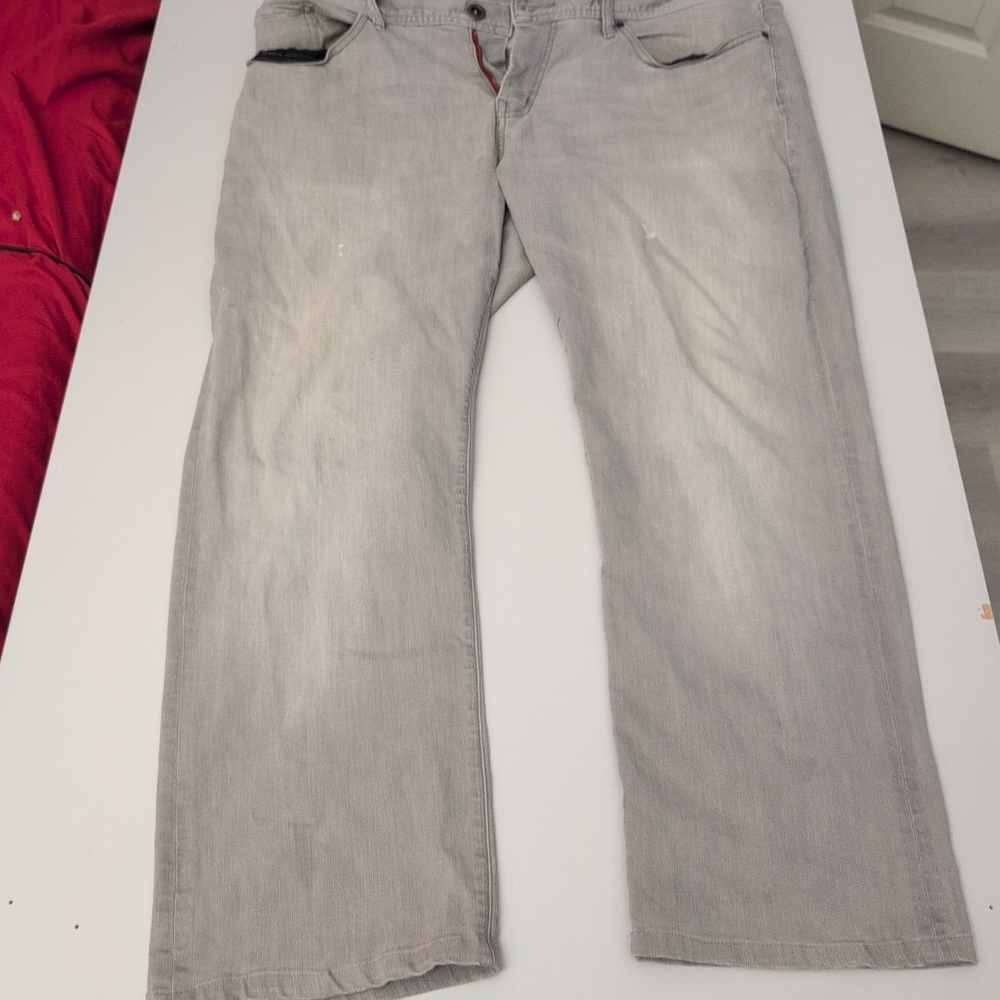 Travis Mathew Gray Straight Jeans 42x30